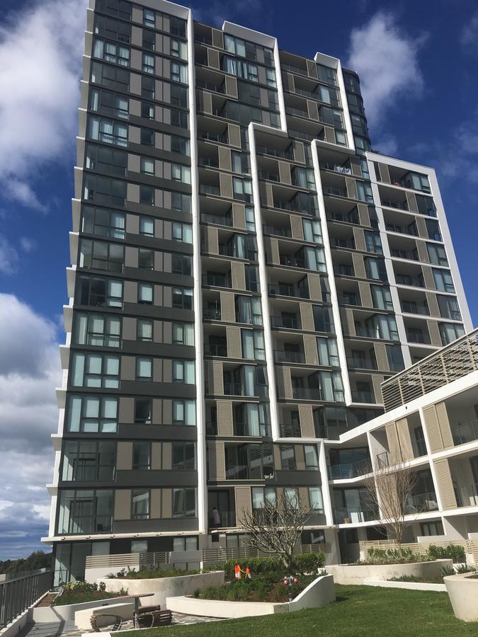 Panoramic Views In Luxurious Brand New Apartment Sydney Exterior photo