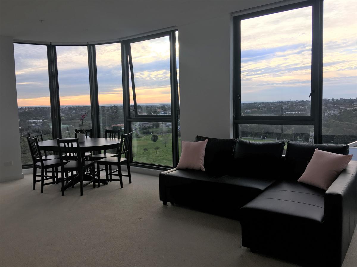 Panoramic Views In Luxurious Brand New Apartment Sydney Exterior photo